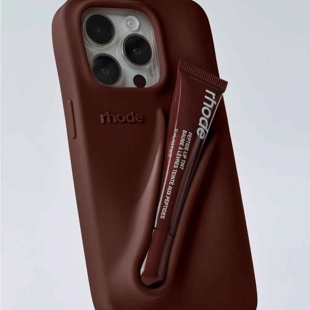 RHODE fall lip case iPhone 15 Pro Max Expresso (BRAND NEW)